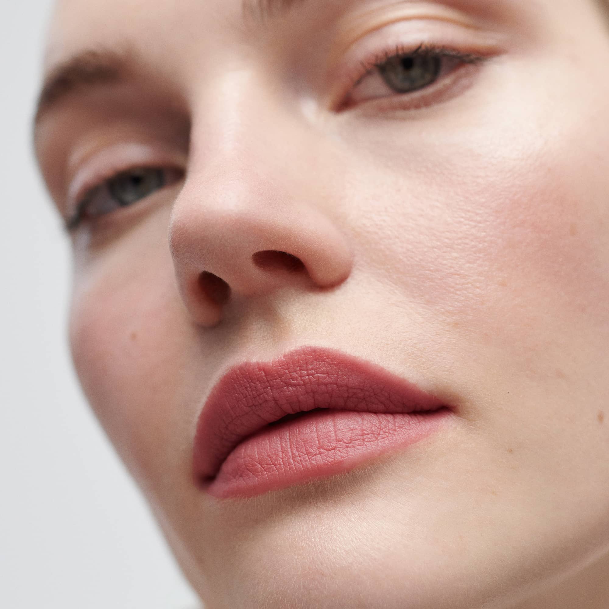 Classic | face::light | Marlen wears Signature Lip Matte in Classic