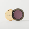 Master || A cream-to-powder eyeshadow by MERIT Beauty in Social.