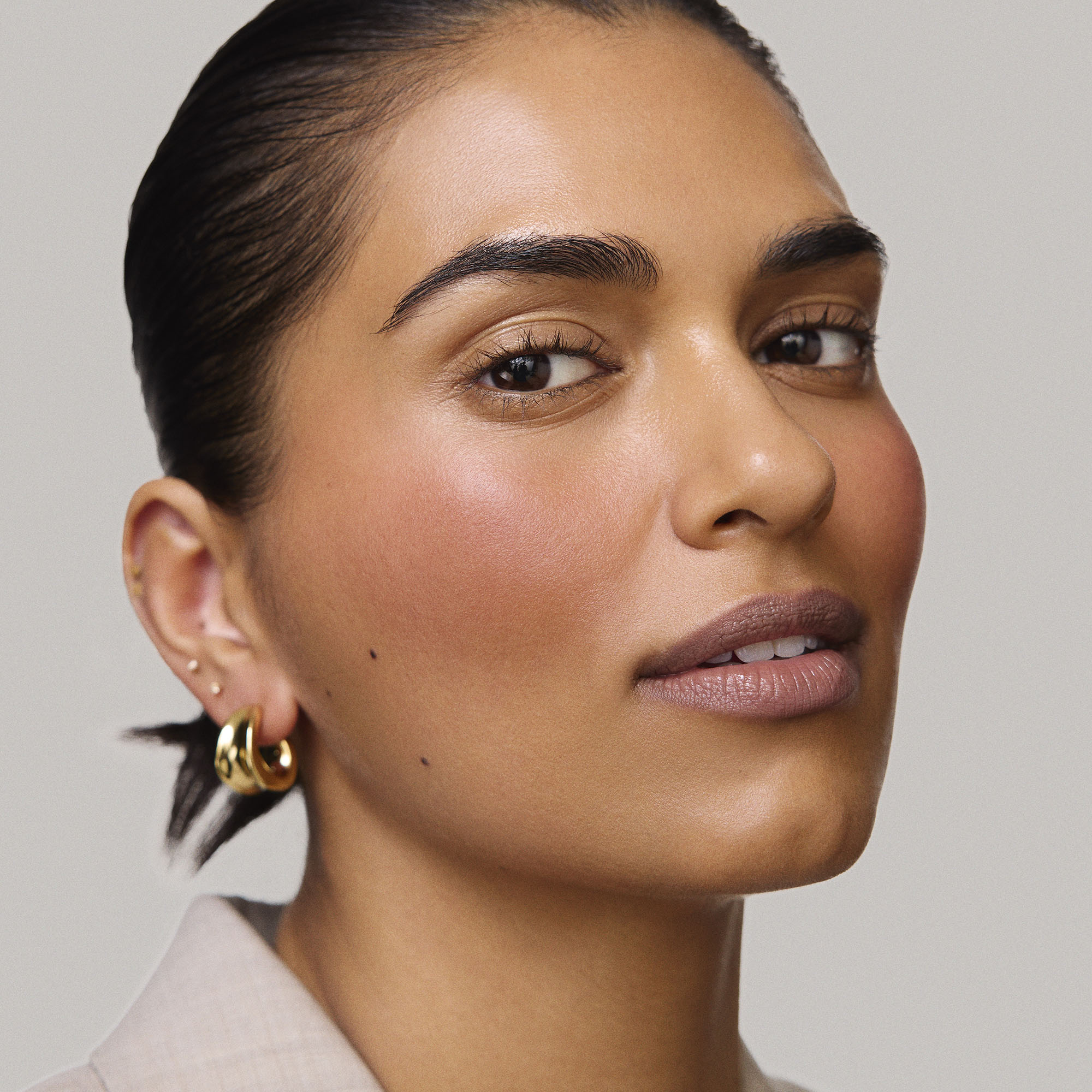 Master || Model is wearing Flush Balm in shade Bespoke