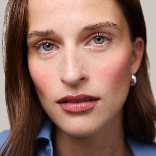 Master || Model is wearing Flush Balm in shade Cheeky