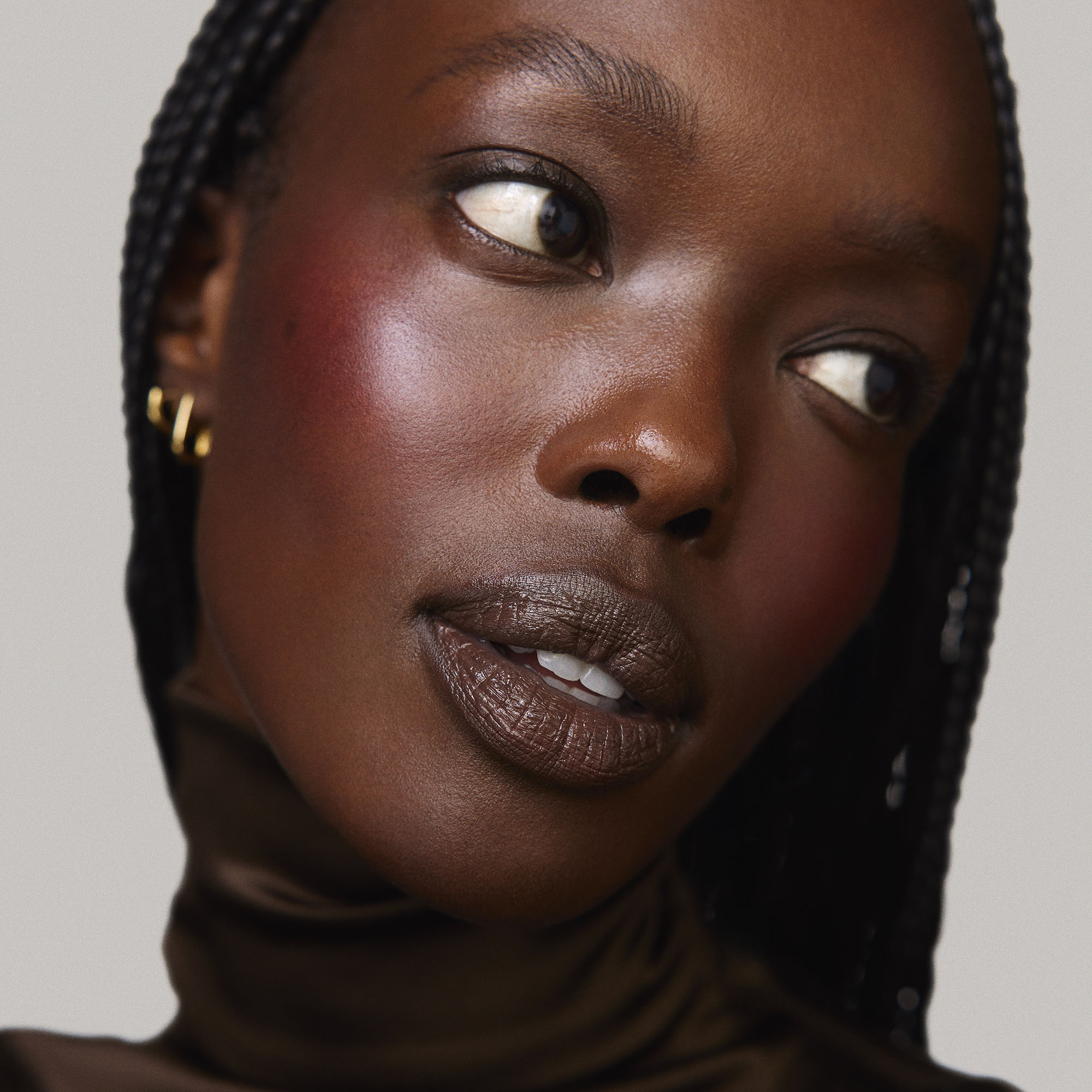 Master || Model is wearing Flush Balm in shade Postmodern