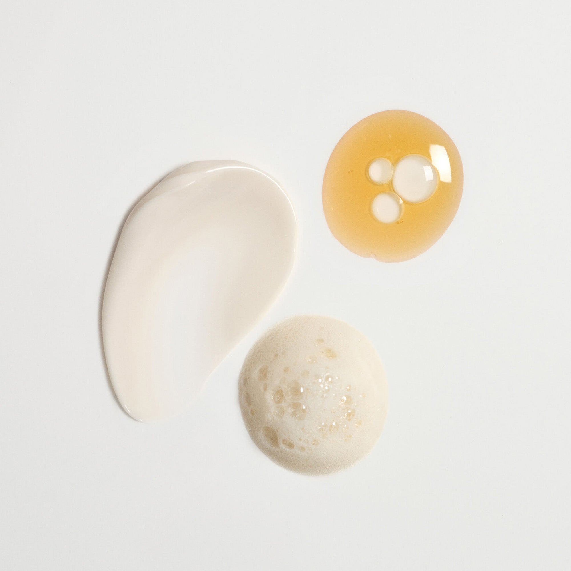 Master || swatches of Great Skin Mini trio including Great Skin Double Cleanse, Great Skin Serum and Great Skin Moisturizer 