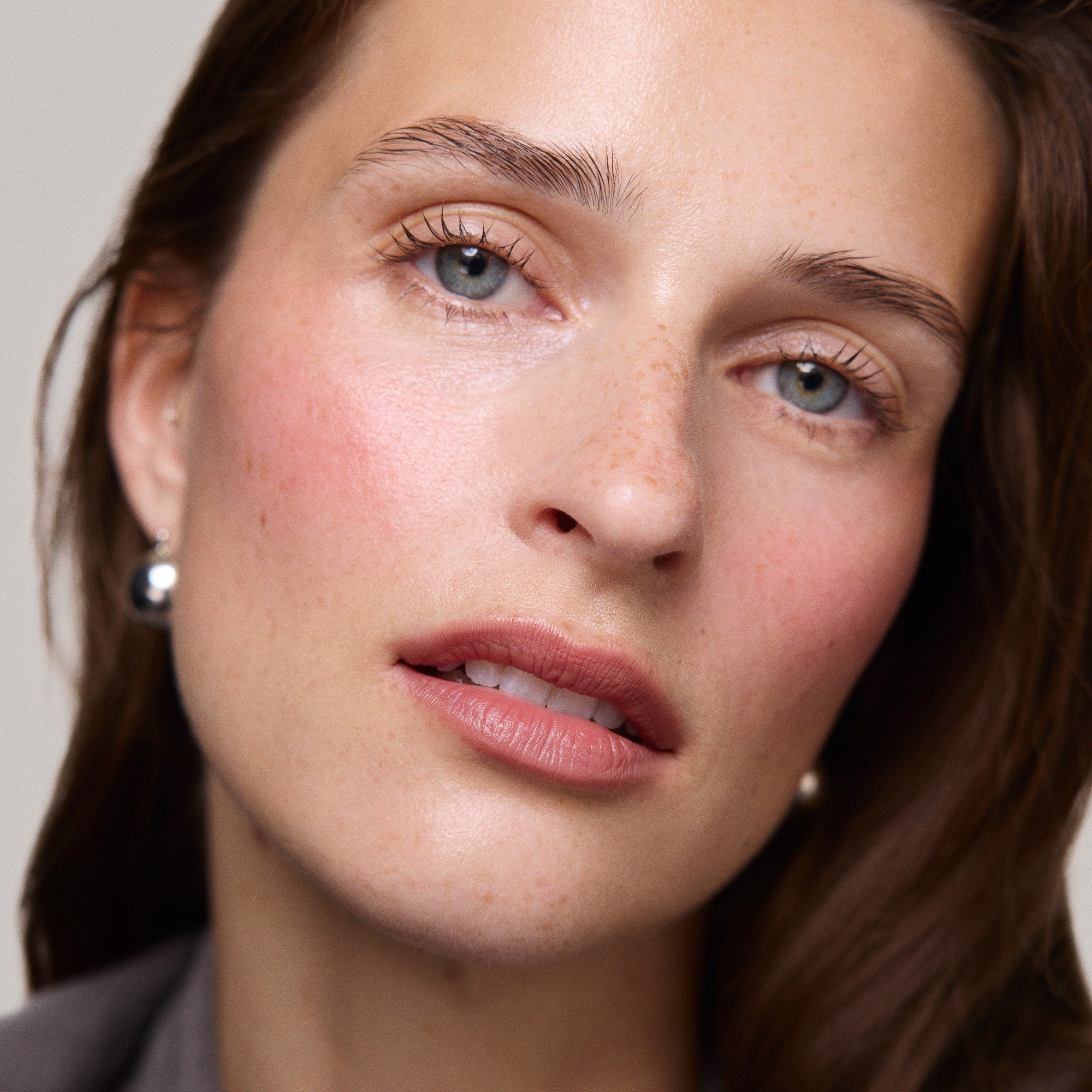 Master || Model wears Signature Lip Liner in Shade Beverly Hills