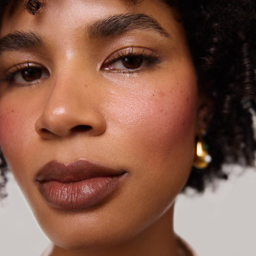 Master || Model wears Signature Lip Liner in Shade Brownstone 