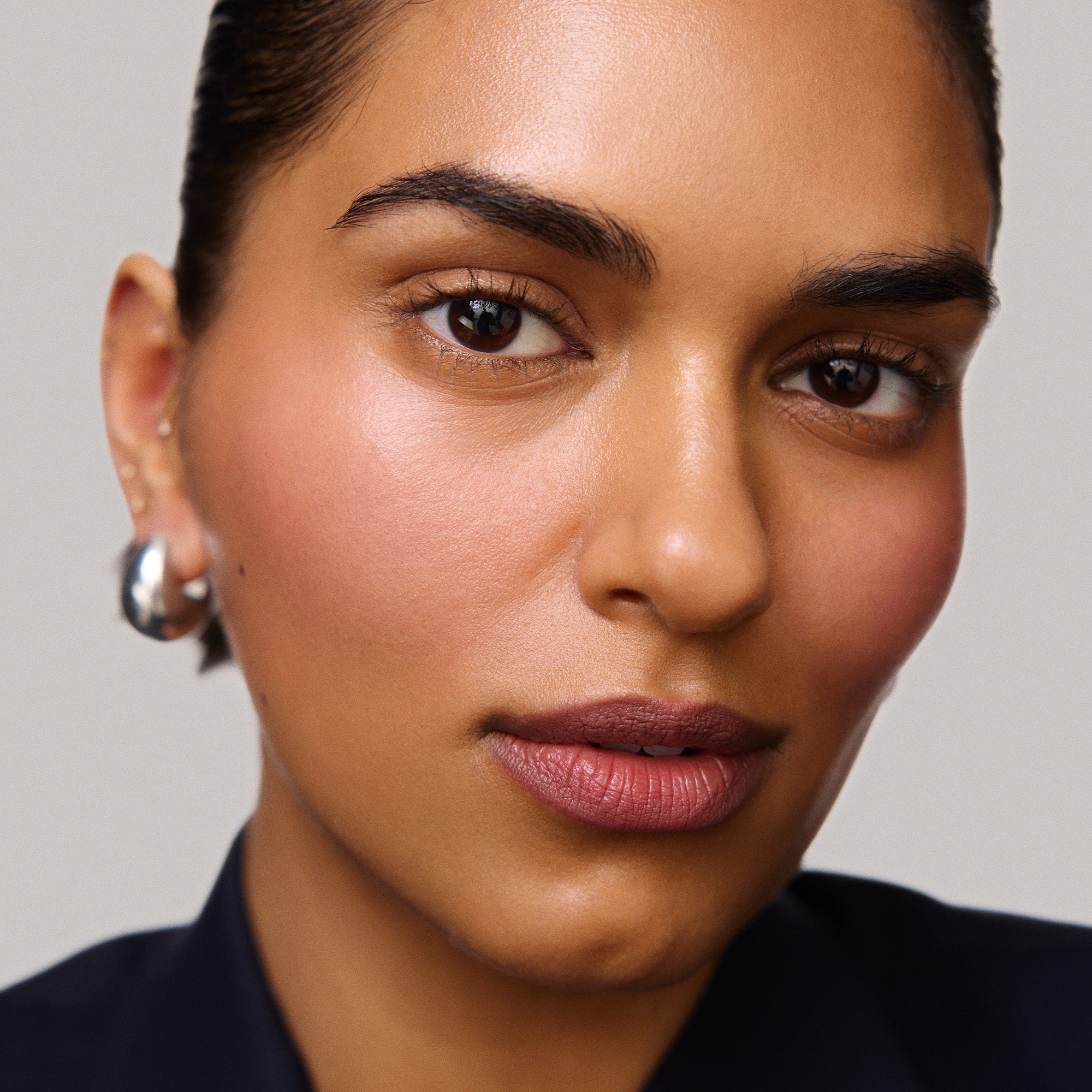 Master || Model wears Signature Lip Liner in Shade Coupé 