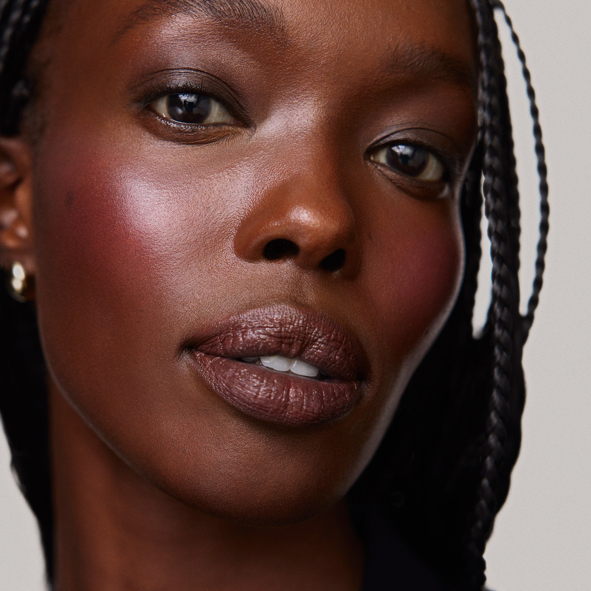 Master || Model wears Signature Lip Liner in Shade Mayfair 