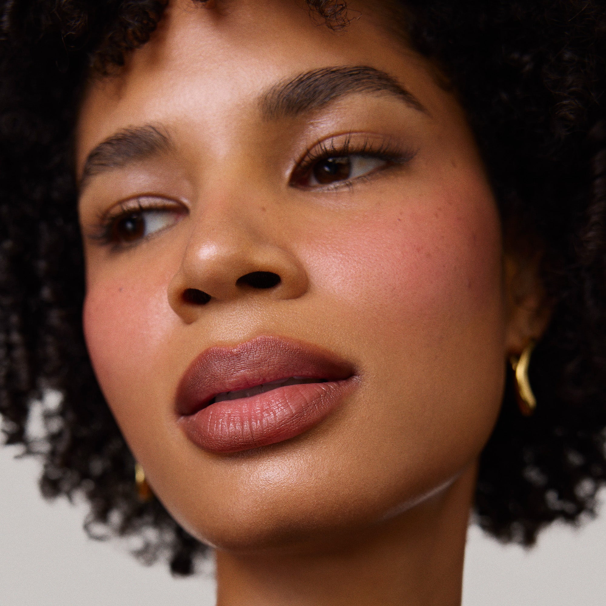 Master || Model wears Signature Lip Liner in Shade Sportif