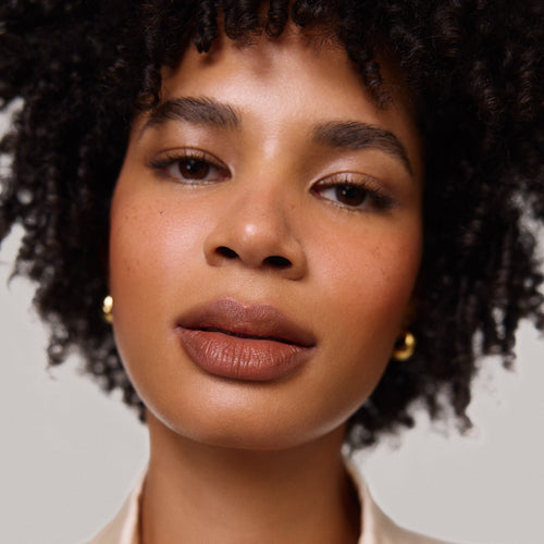 Master || Model wears Signature Lip Liner in Shade Tabac 