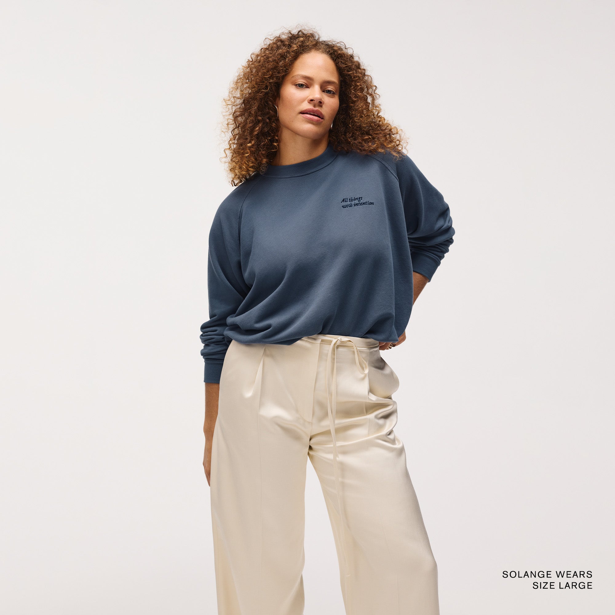 Master || Solange wears size large.