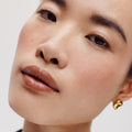  Master || Model is wearing Signature Lipstick in Bespoke.