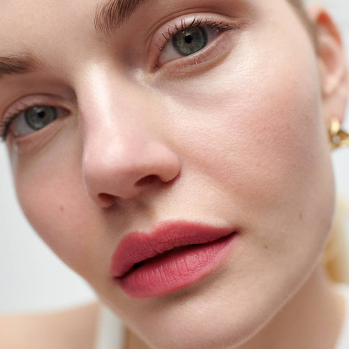 Sunday || Marlen wears Signature Lip Matte in Sunday