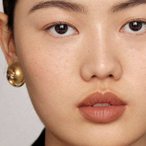 Slip | face::light | Katy wears Signature Lip in Slip